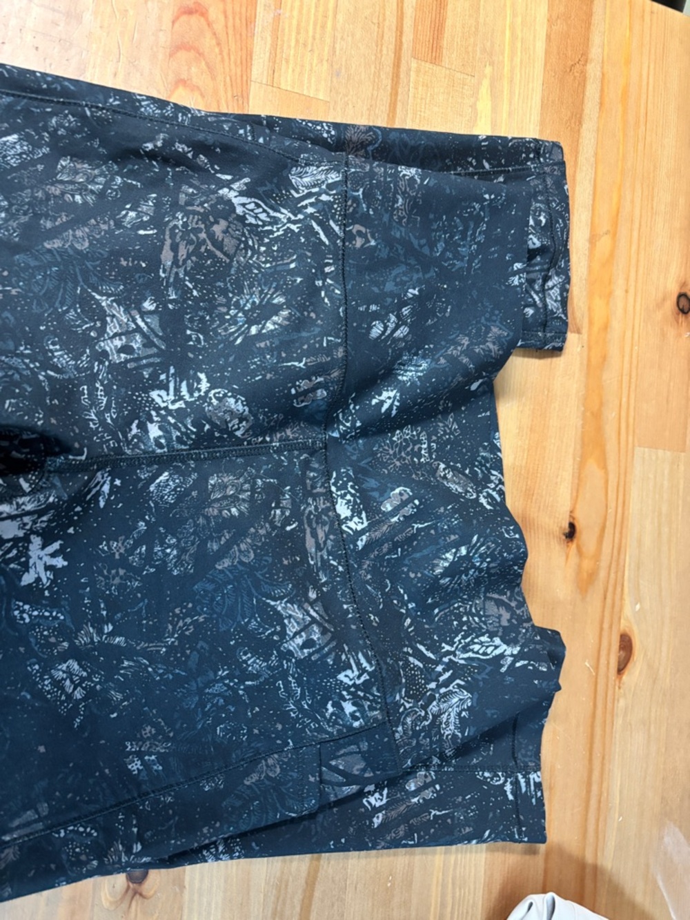 RBX Athletic Cream Tank with Black Patterned Leggings (Set) - Size Medium
NWOT - Picture 7 of 8
